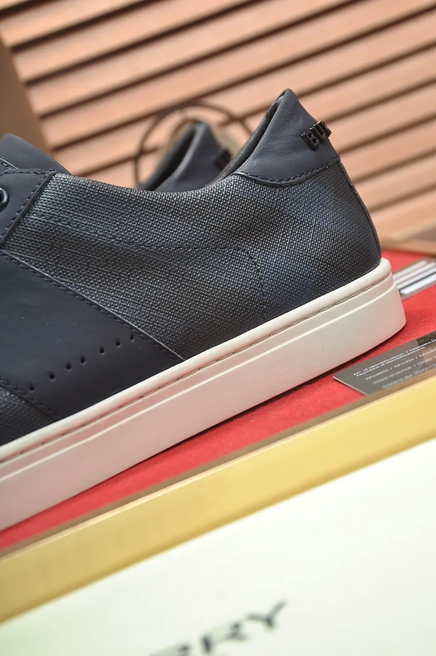 Men's shoes💰480💶[Burberry] (cowhide lining) classic low-top sneakers｜Imported cowhide with classic plaid fabric｜Cow leather lining｜Original outsole｜Fine workmanship and comfortable to wear Size: 38-44 (customized at 45)